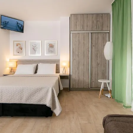 アパート Iva ネウム